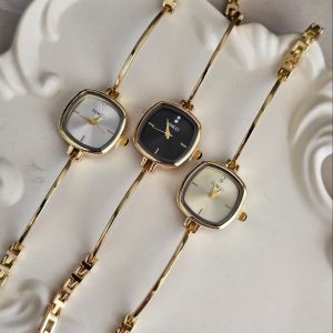 ساعت مچی زنانه مربعی ظریف طلایی