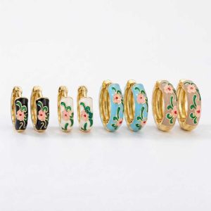 گوشواره میناکاری حلقه ای